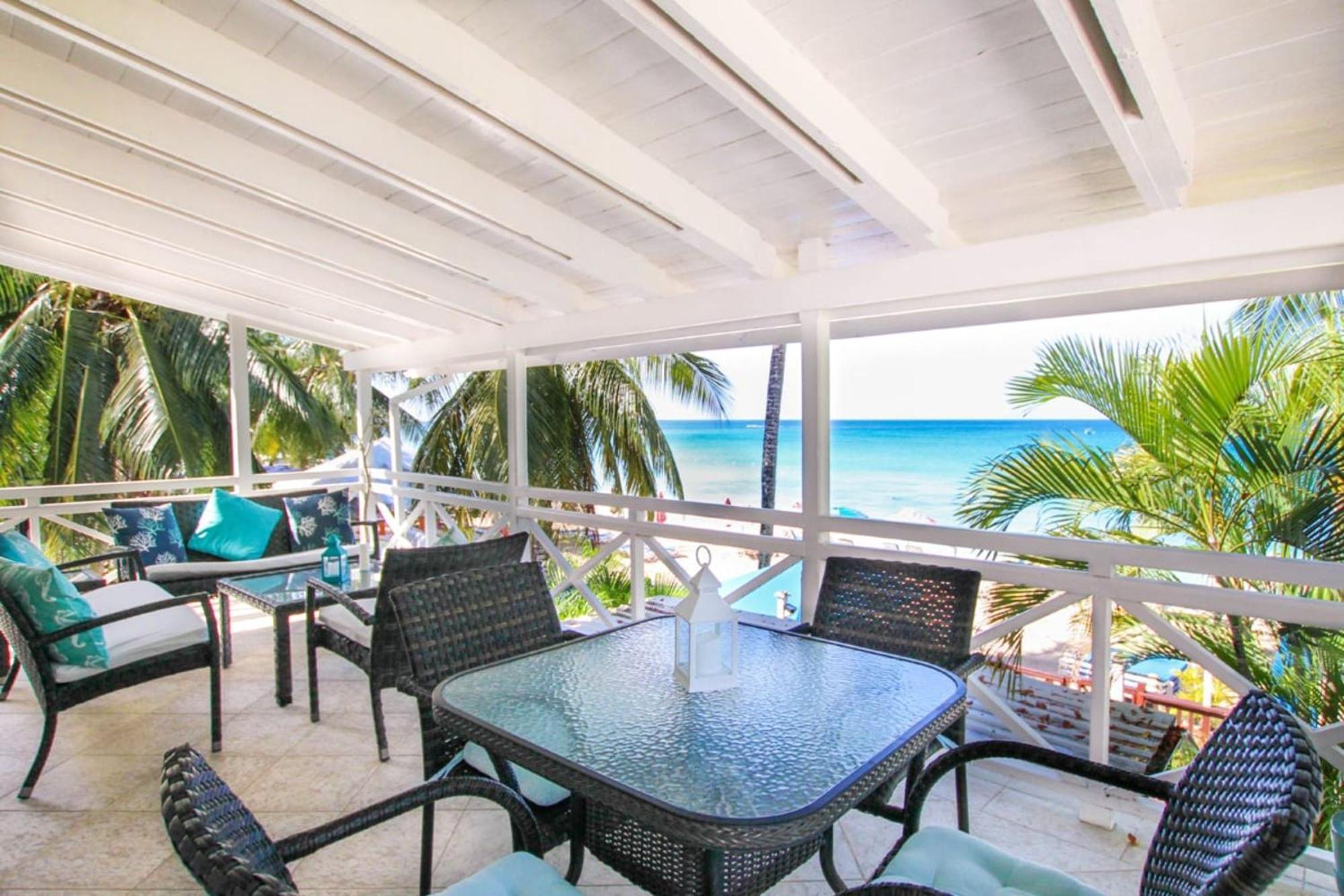 Bora Bora By Blue Sky Luxury Apartment Paynes Bay Room photo