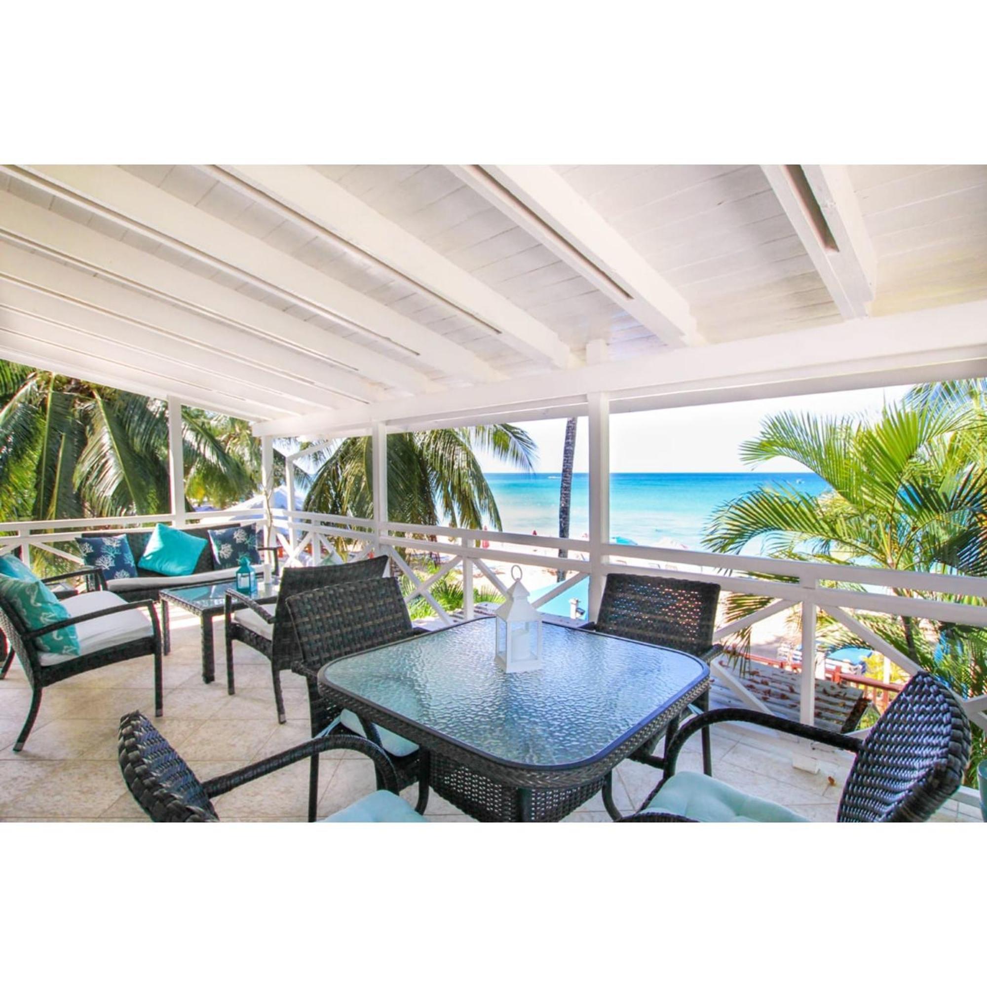 Bora Bora By Blue Sky Luxury Apartment Paynes Bay Room photo